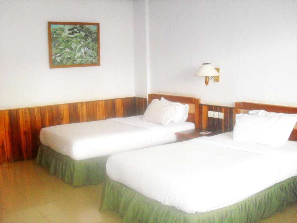 Sunrise Hotel Beach Pangandaran 판강다란 객실 사진